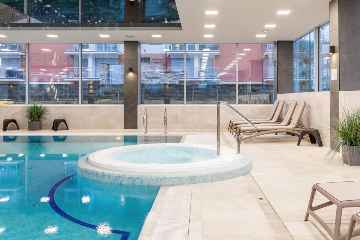 רבאל Apartament Holiday 8/25 מראה חיצוני תמונה