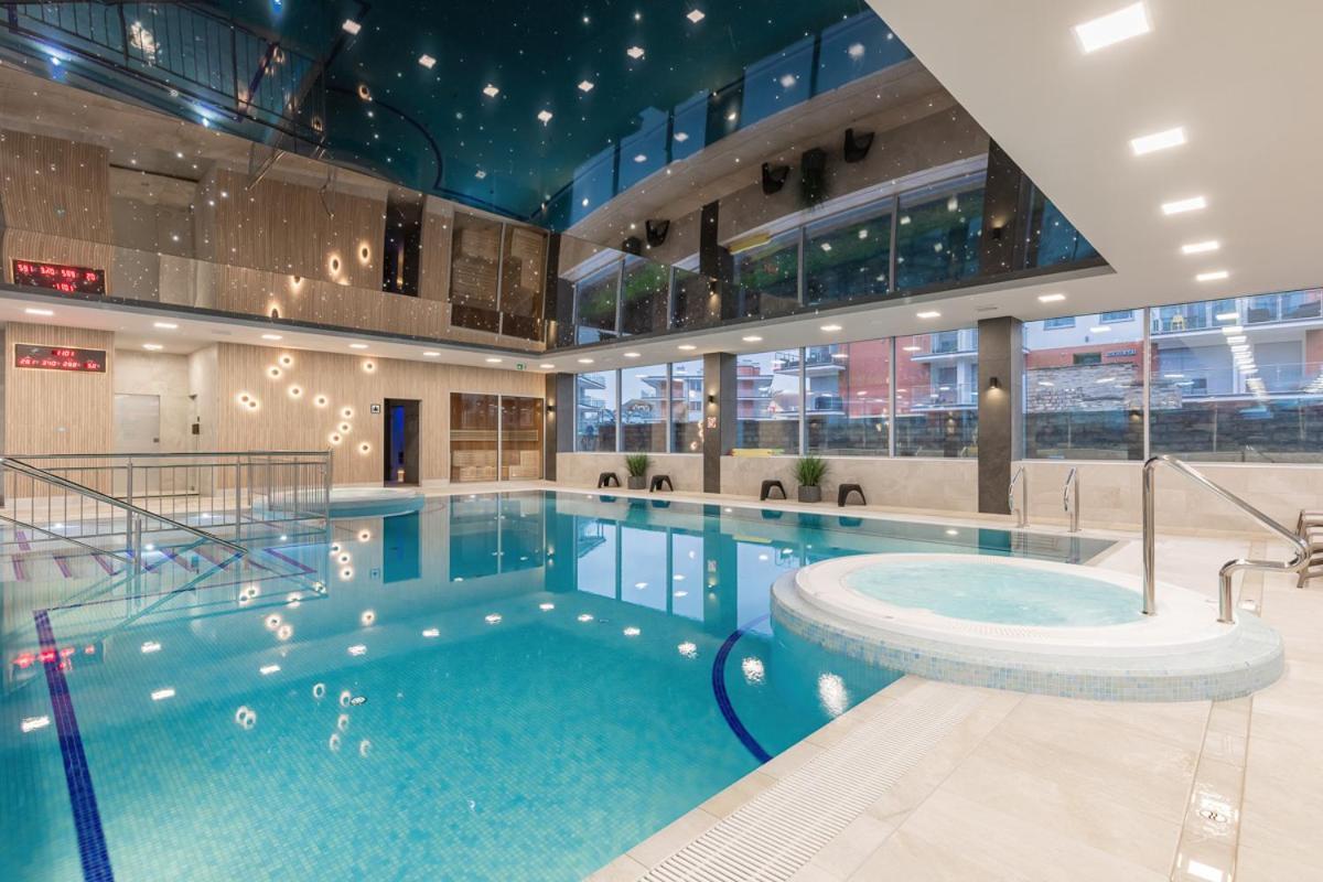 רבאל Apartament Holiday 8/25 מראה חיצוני תמונה
